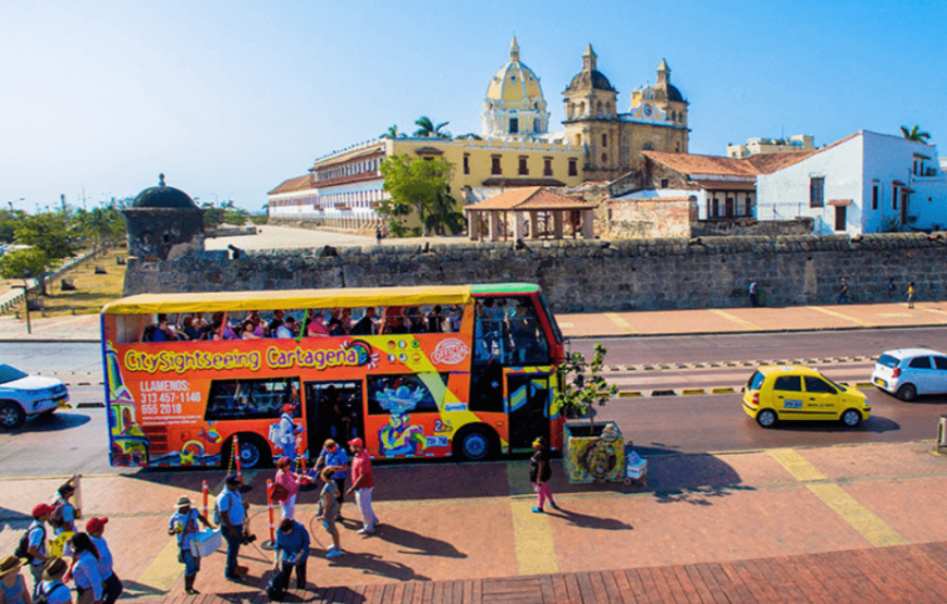 Bus Turístico en Cartagena Colombia