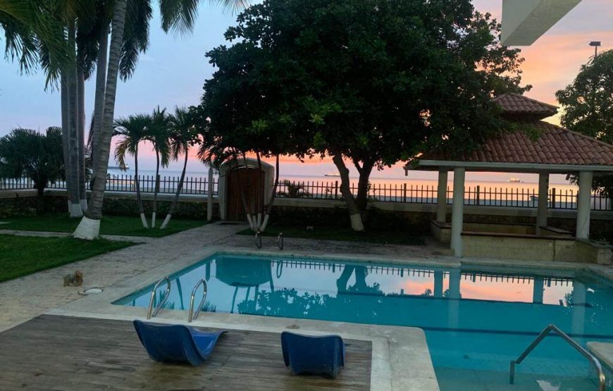 Casa de Alquiler en Bello Horizonte Santa marta